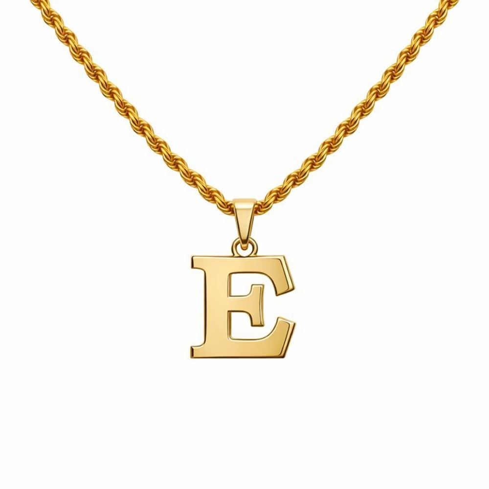 Sade Model Altın Harf Kolye Ucu – Günlük Kullanıma Uygun (1,20 × 1,2 cm – 0,10 mm)