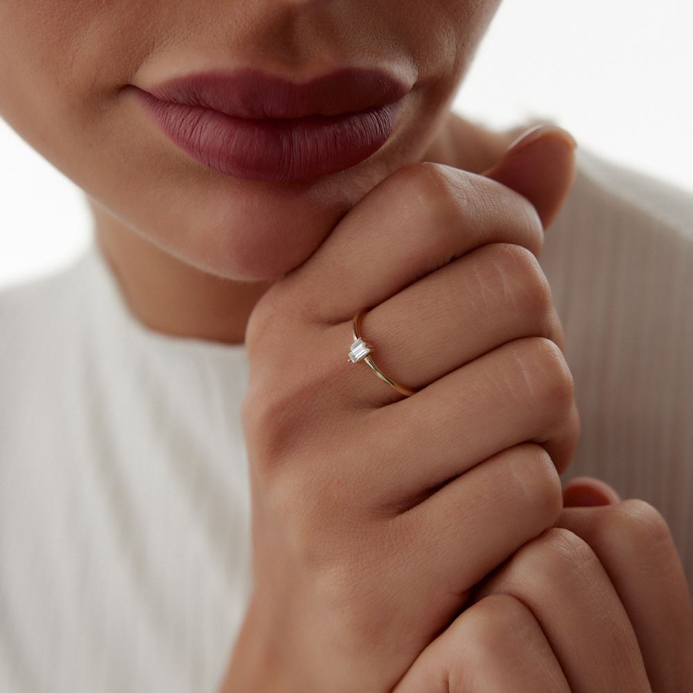 Baget Taşlı Yüzük