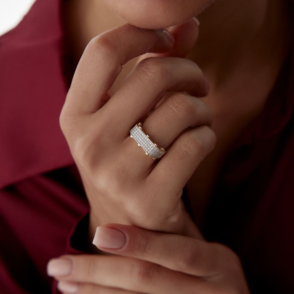 Pembe Köşelı Yüzük