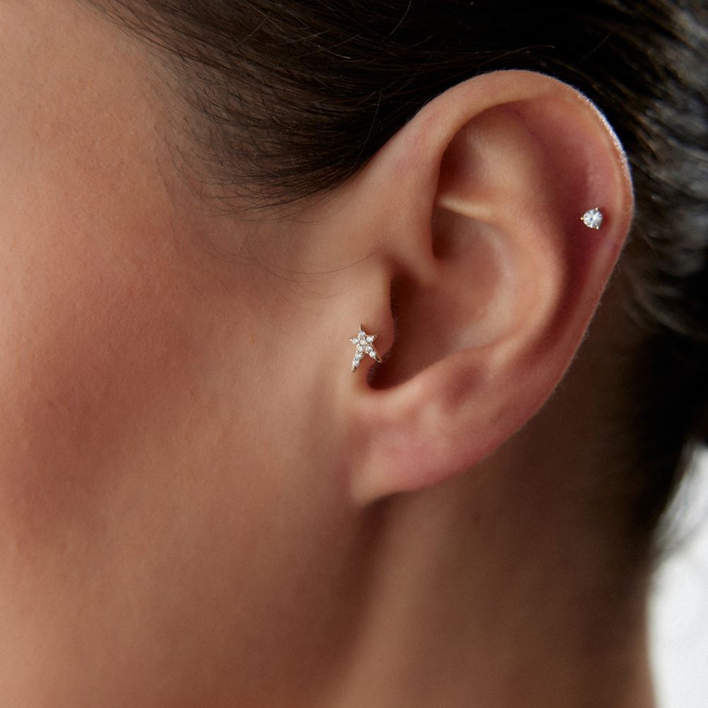Yıldız Taşlı Piercing