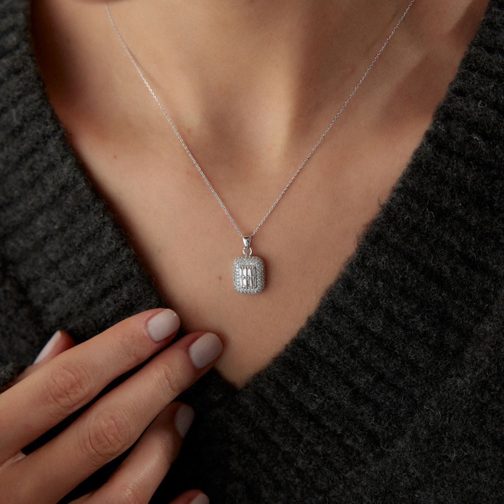 Baget Taşlı Kolye Beyaz