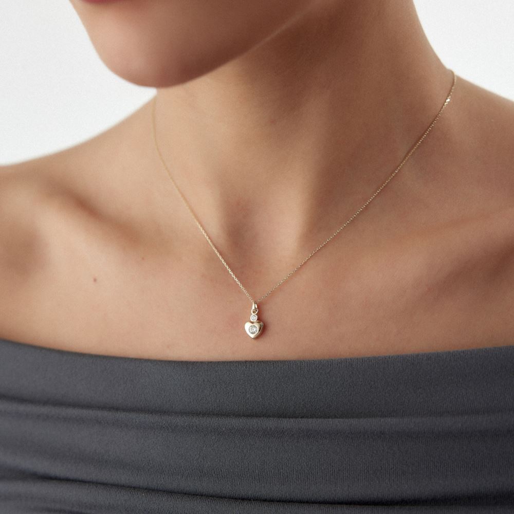 Aynalı Kalp Taşlı Kolye