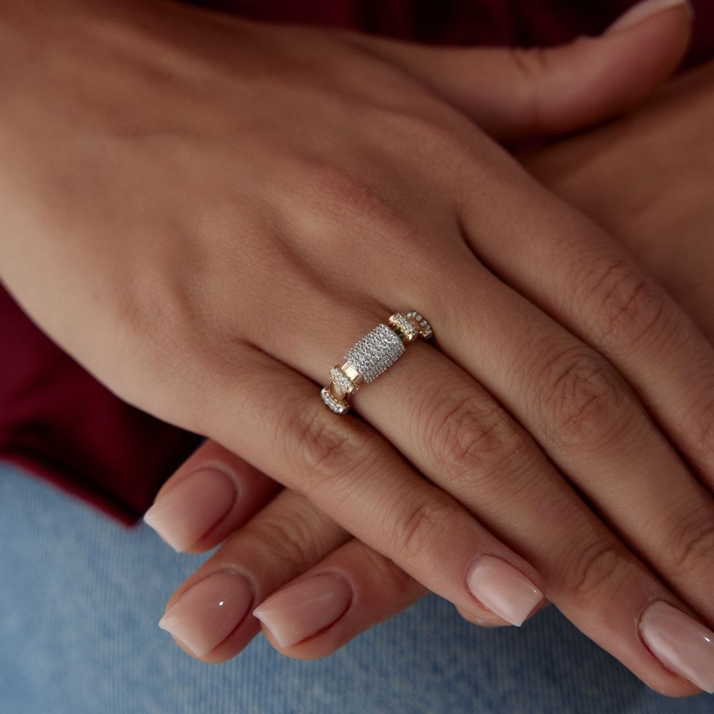 Beyaz Taşlı Yassı Tasarım Yüzük