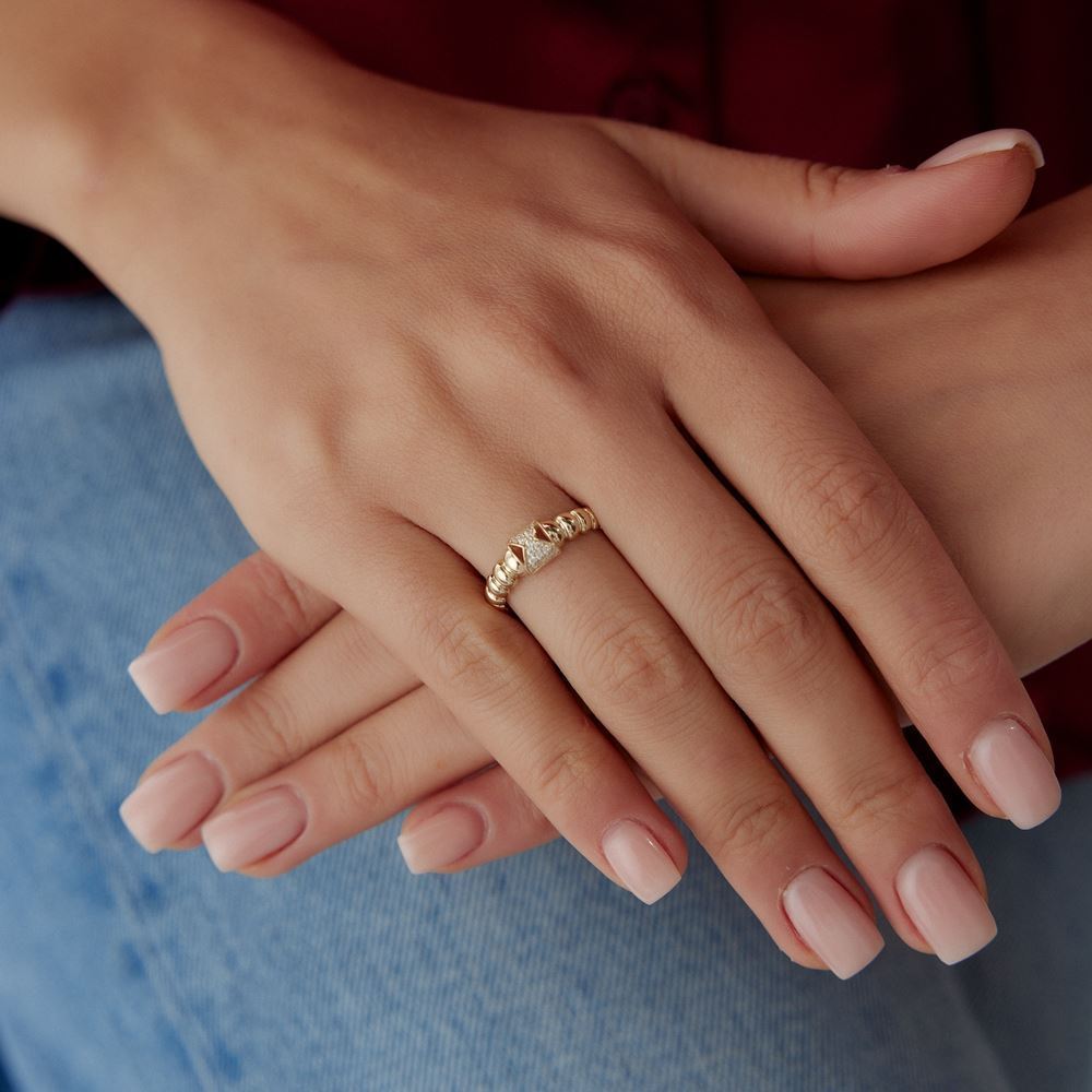 Burgu Tasarım Taşlı Yüzük