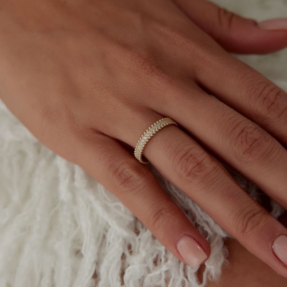 İki Sıra Nokta Tasarım Taşlı Yüzük