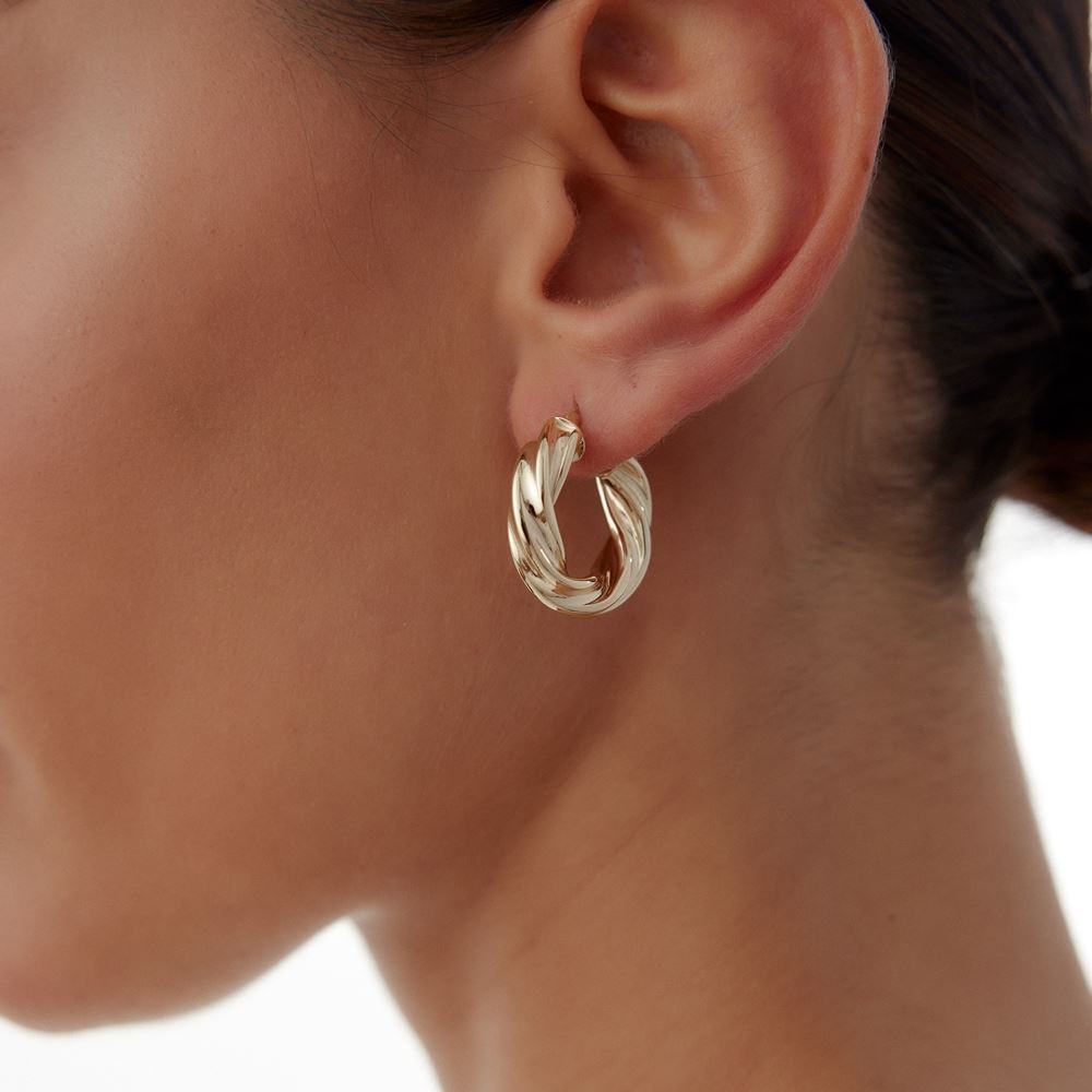 Sade Kıvrımlı Halka Küpe