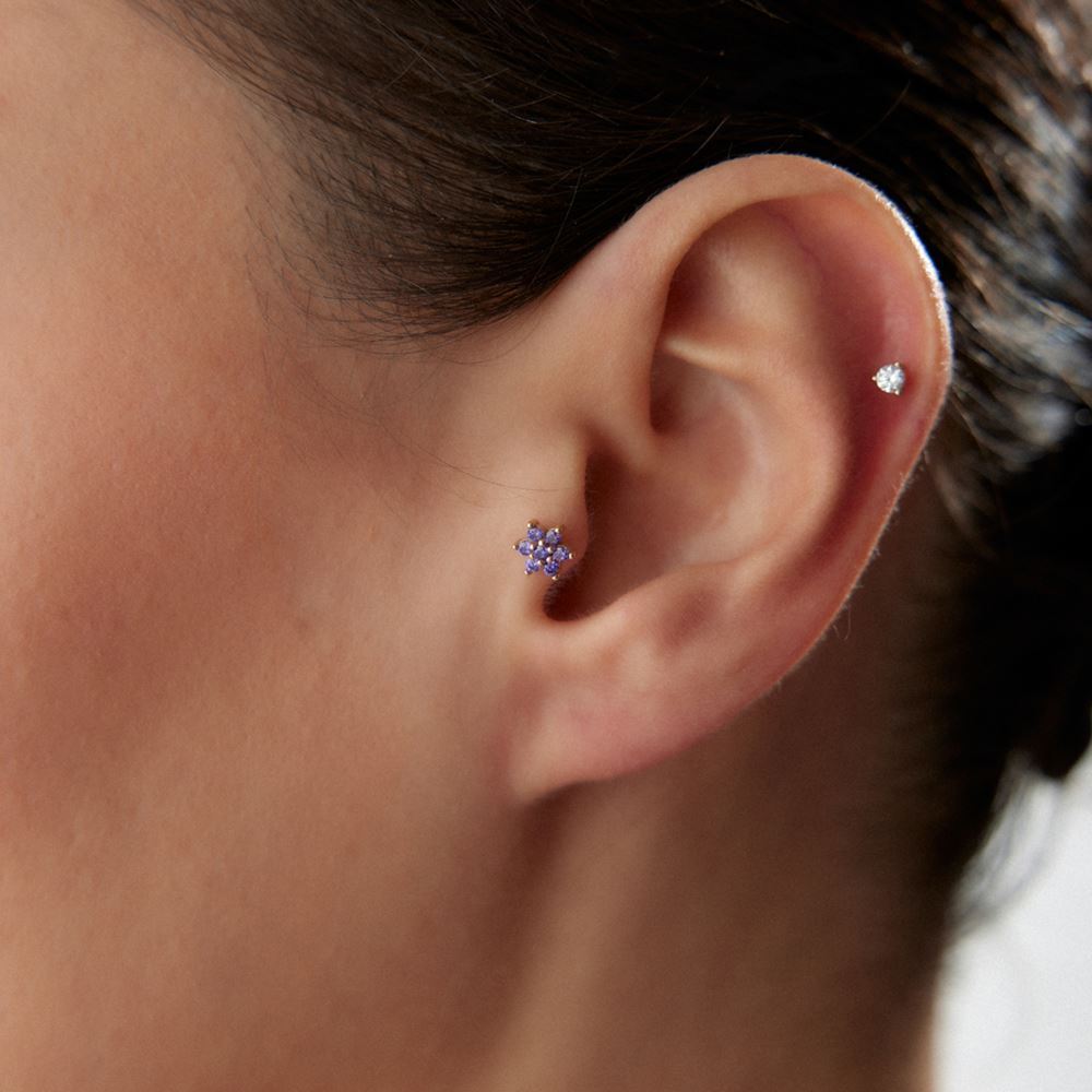 Mor Taşlı Papatya Piercing