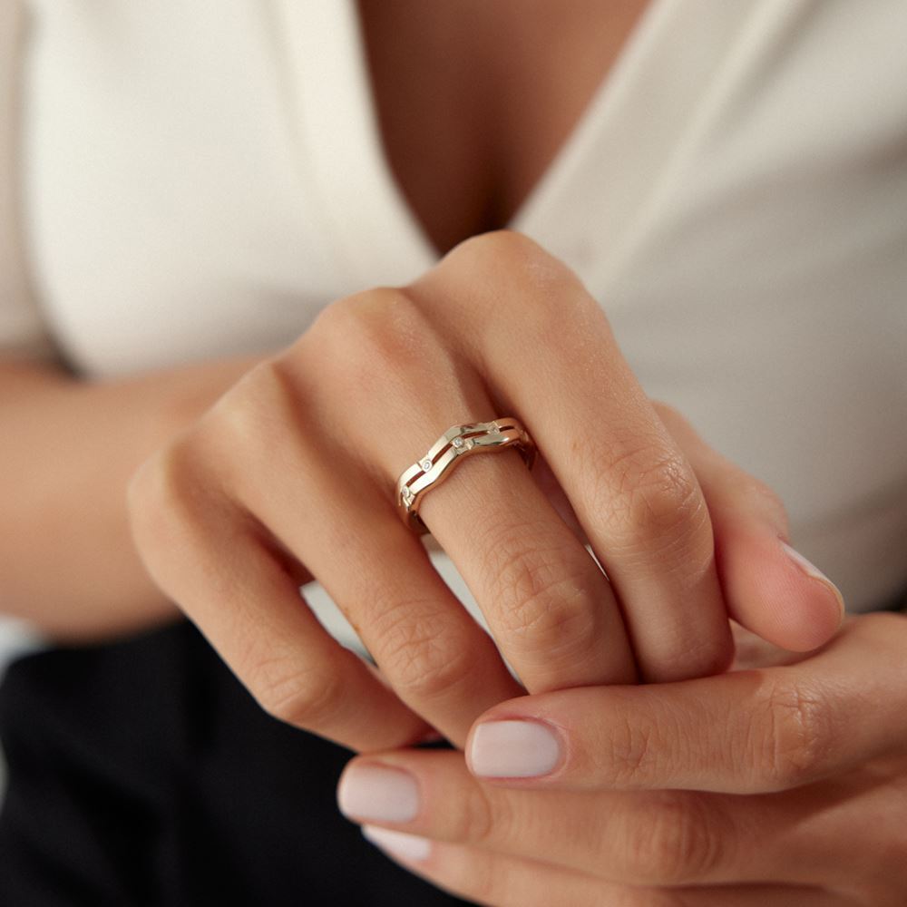 Dalga Tasarım Taşlı Yüzük