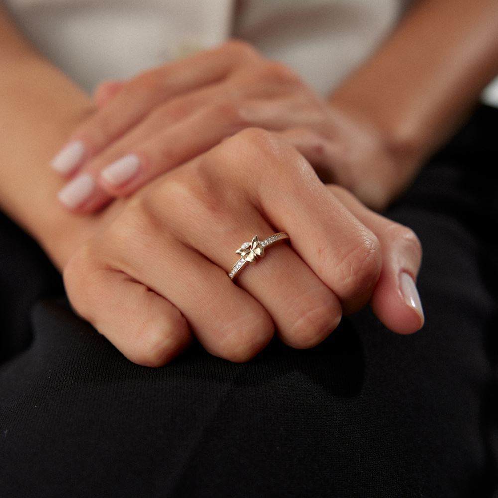 Kelebek Taşlı Yüzük