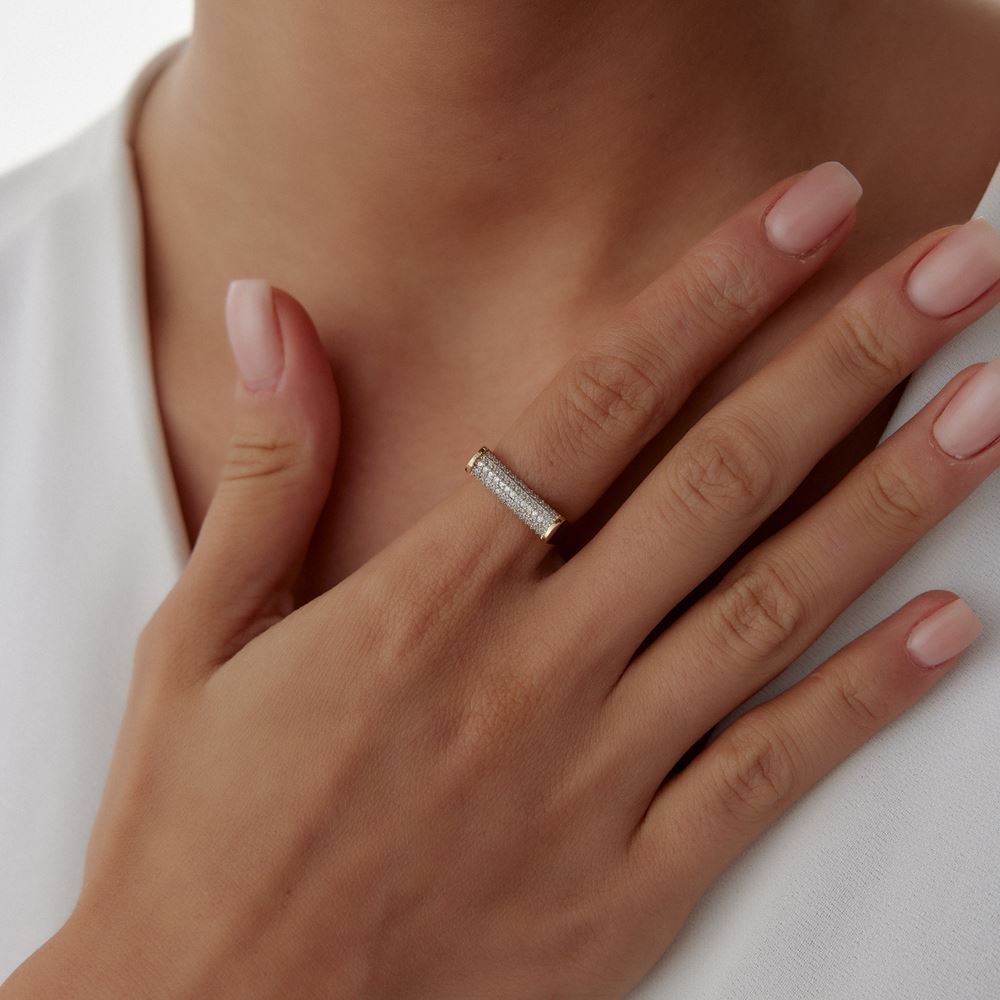 Beyaz Taşlı Yassı Tasarım Baget