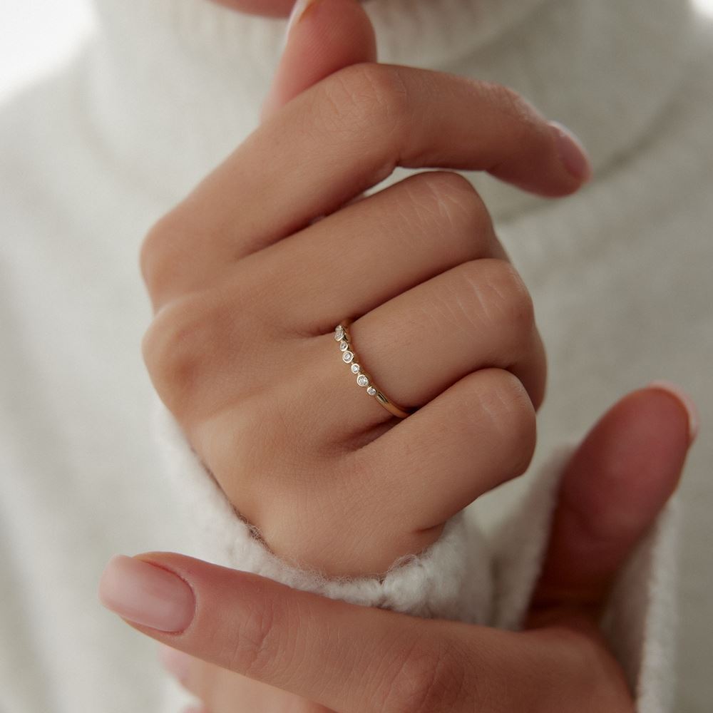 Damla Sıralı Taşlı Yüzük